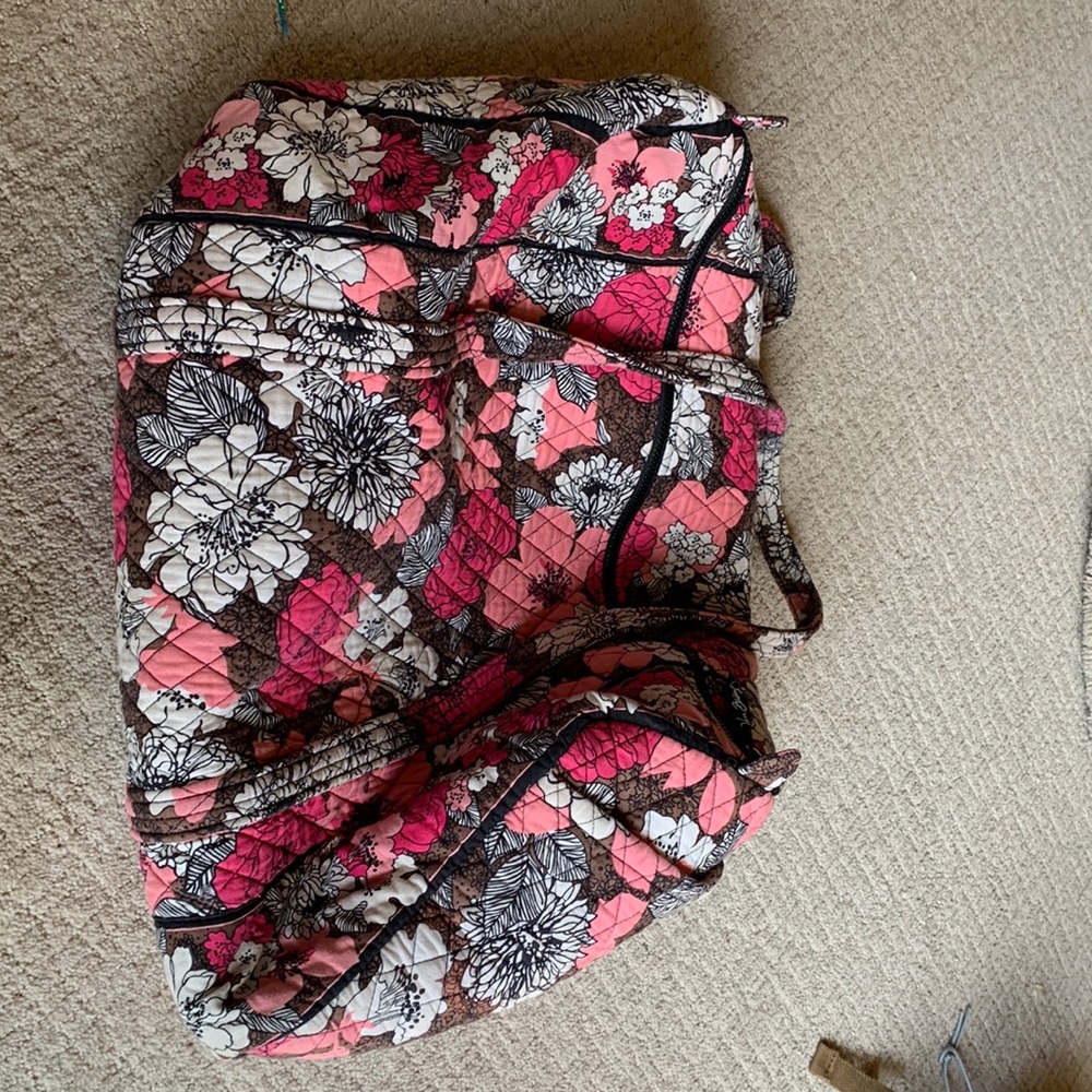 Gently used vera Bradley bag